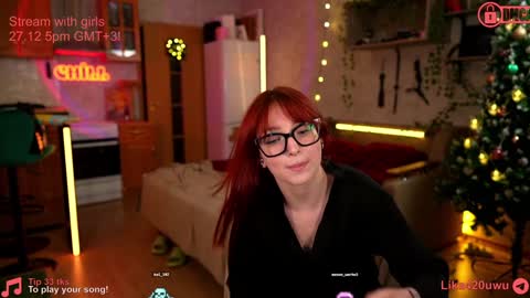 Snapshot of suk_ki chatting on 25, 12, 2024 Lika ginger Jessy blond online show from 25, 12, 2024