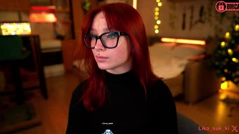 Snapshot of suk_ki chatting on 9, 1, 2025 Lika ginger Jessy blond online show from 9, 1, 2025