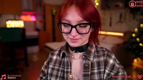 Snapshot of suk_ki chatting on 10, 1, 2025 Lika ginger Jessy blond online show from 10, 1, 2025
