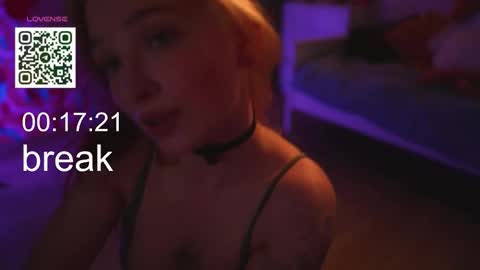 Snapshot of suk_ki chatting on 17, 9, 2025 Lika ginger Jessy blond online show from 17, 9, 2025