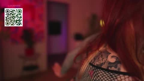 Snapshot of suk_ki chatting on 9, 10, 2025 Lika ginger Jessy blond online show from 9, 10, 2025