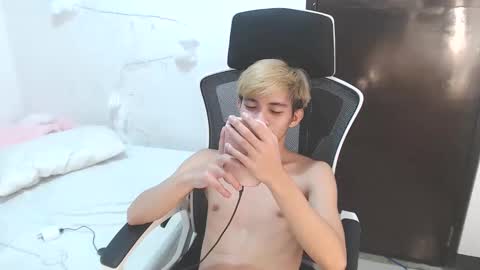 sultry_charls online show from 9, 11, 2025