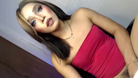 Snapshot of sultry_sirenxx chatting on 15, 9, 2025 sultry_sirenxx online show from 15, 9, 2025