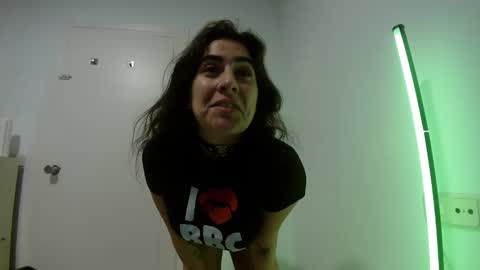 Mary Lana online show from 1, 12, 2025