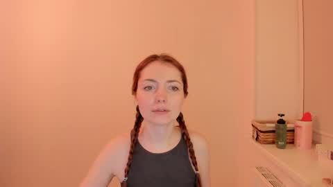 Summer Preston online show from 15, 4, 2026