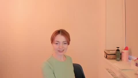 Snapshot of summer_preston chatting on 28, 4, 2026 Summer Preston online show from 28, 4, 2026