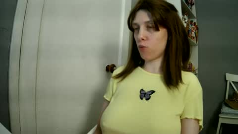 Snapshot of summerbluesky chatting on 3, 7, 2026 summerbluesky online show from 3, 7, 2026
