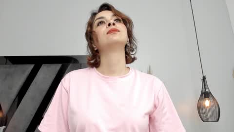 Snapshot of summerprints chatting on 19, 2, 2025 Summer online show from 19, 2, 2025