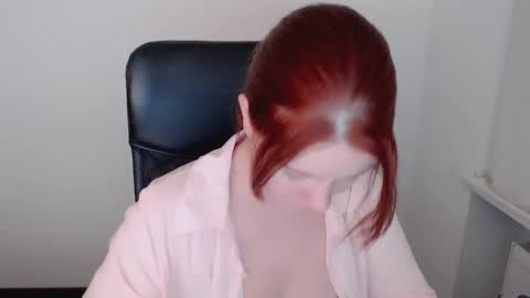 Snapshot of sun_lovely chatting on 15, 9, 2025 Alexi online show from 15, 9, 2025