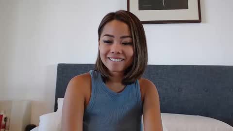 Snapshot of sun_lover_95 chatting on 4, 1, 2025 Vy online show from 4, 1, 2025