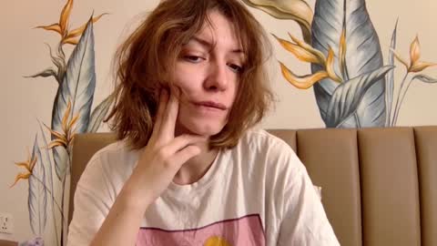 Snapshot of sun_place chatting on 8, 1, 2025 luna online show from 8, 1, 2025
