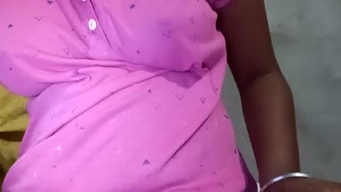 Snapshot of sunali_jain03 chatting on 7, 7, 2026 sunali_jain03 online show from 7, 7, 2026