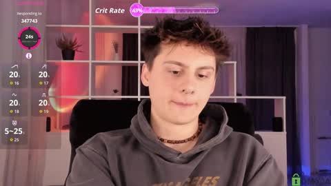 Snapshot of sunburn_boy chatting on 28, 4, 2026 Emilio online show from 28, 4, 2026