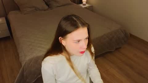 Angella online show from 15, 12, 2025