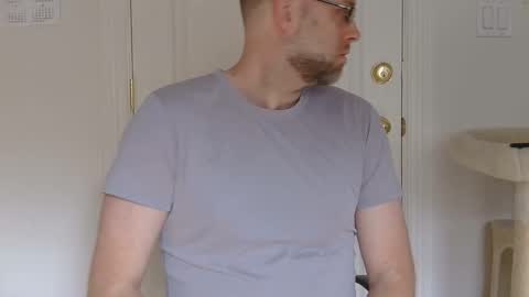 Snapshot of sunderalpha56 chatting on 25, 9, 2025 sunderalpha56 online show from 25, 9, 2025