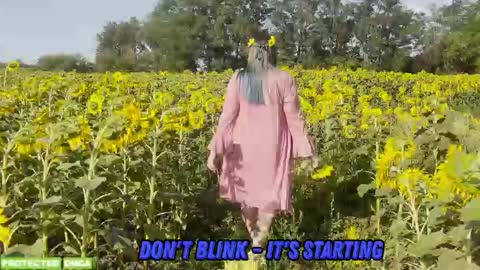 Tina. Im topless model  online show from 23, 11, 2025