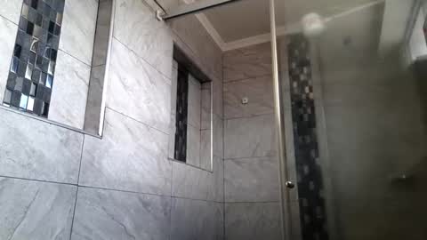 Jeraldine online show from 18, 10, 2025