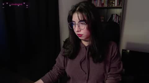 Snapshot of sunflower_uwu chatting on 7, 4, 2026 violetta online show from 7, 4, 2026