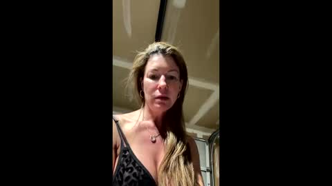 Snapshot of sunnbabe92485 chatting on 28, 5, 2026 sunnbabe92485 online show from 28, 5, 2026