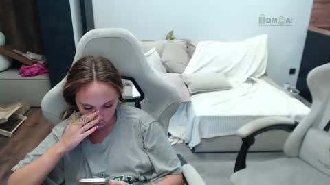 Alice and Sergey online show from 16, 10, 2025