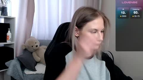 Naomi online show from 1, 4, 2026