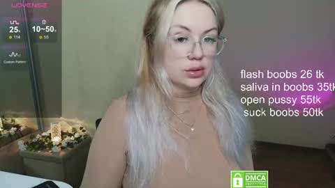 Snapshot of sunny_mood chatting on 5, 7, 2026 sunny mood online show from 5, 7, 2026