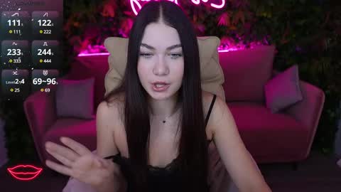 Snapshot of sunny_sweetyy chatting on 11, 3, 2025 S U N N Y online show from 11, 3, 2025