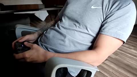 Snapshot of sunny_valentine chatting on 12, 10, 2025 sunny valentine online show from 12, 10, 2025