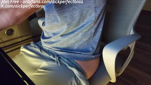 Snapshot of sunny_valentine chatting on 21, 11, 2025 sunny valentine online show from 21, 11, 2025