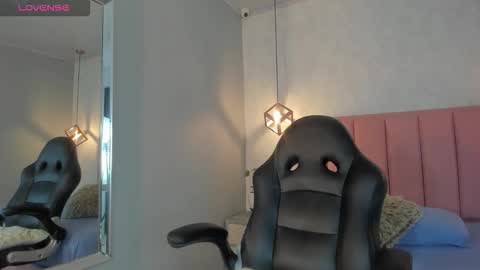  S U N N Y online show from 19, 11, 2025