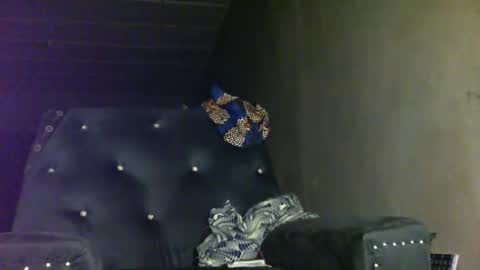 Sunnyblack2 online show from 13, 9, 2025