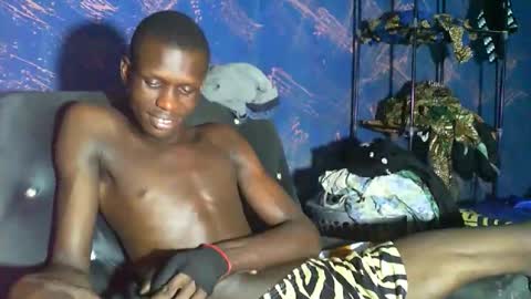 Snapshot of sunnyjohn447 chatting on 9, 2, 2026 Sunnyblack2 online show from 9, 2, 2026