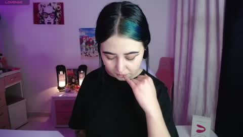 Snapshot of sunset_pienk chatting on 20, 6, 2026 Sunset online show from 20, 6, 2026