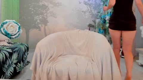 Snapshot of sunshine13_ chatting on 26, 12, 2024 Eva online show from 26, 12, 2024