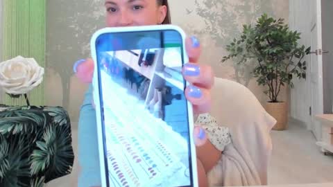 Snapshot of sunshine13_ chatting on 2, 3, 2025 Eva online show from 2, 3, 2025