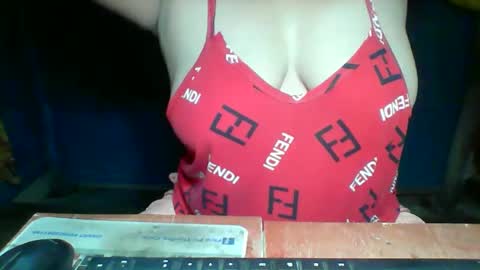 sunshine_789 online show from 11, 5, 2026