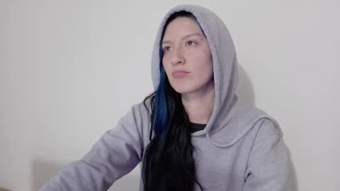 sunshine_girl9 online show from 13, 1, 2026