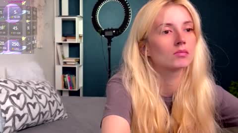 Snapshot of super_peach_stream chatting on 13, 9, 2025 ANNApvt open full info in bio online show from 13, 9, 2025