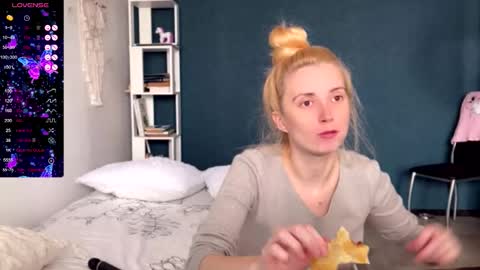 ANNApvt open full info in bio online show from 25, 11, 2025