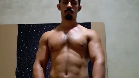 Snapshot of superbigmr chatting on 5, 3, 2026 james online show from 5, 3, 2026
