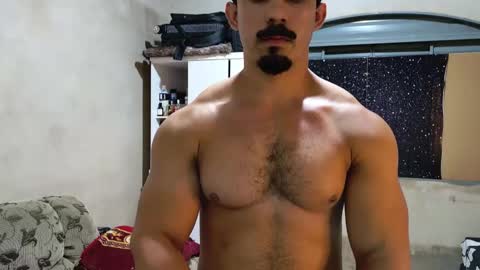 Snapshot of superbigmr chatting on 7, 4, 2026 james online show from 7, 4, 2026
