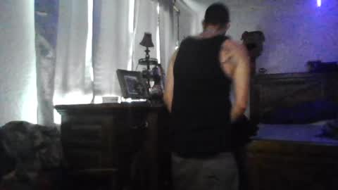 Snapshot of superd512 chatting on 5, 8, 2026 Guero Cash online show from 5, 8, 2026