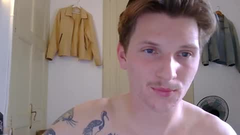 Snapshot of superhardxxxx chatting on 23, 11, 2025 Ctrl My Body online show from 23, 11, 2025