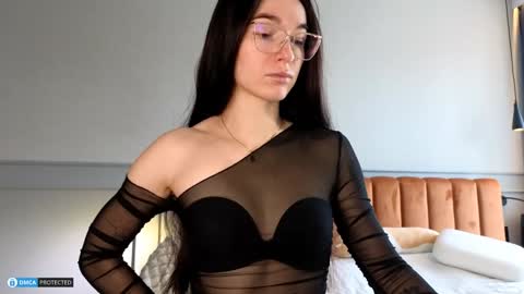 Snapshot of superhot2cb chatting on 30, 12, 2024 Anna online show from 30, 12, 2024