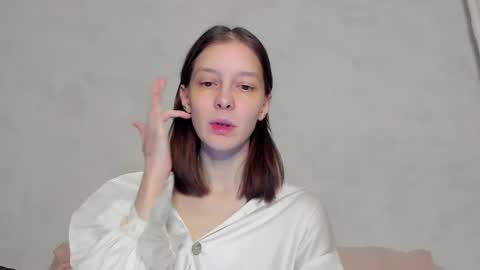 Una online show from 23, 4, 2026