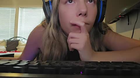 superlive_lexi online show from 4, 8, 2026