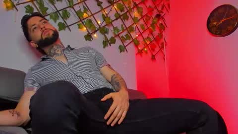 supreme_alpha_ online show from 9, 1, 2026