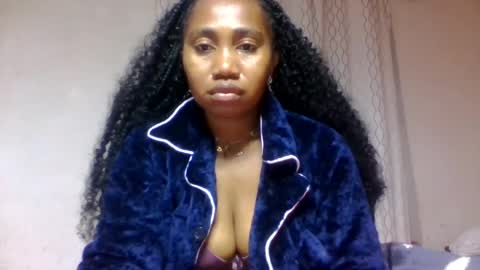 Snapshot of surbelle chatting on 27, 6, 2026 surbelle online show from 27, 6, 2026