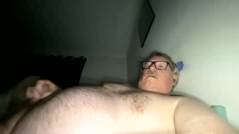 Snapshot of surfingninjawa chatting on 26, 10, 2025 Timbo online show from 26, 10, 2025