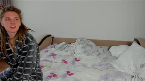 surfsexcouple online show from 20, 4, 2026